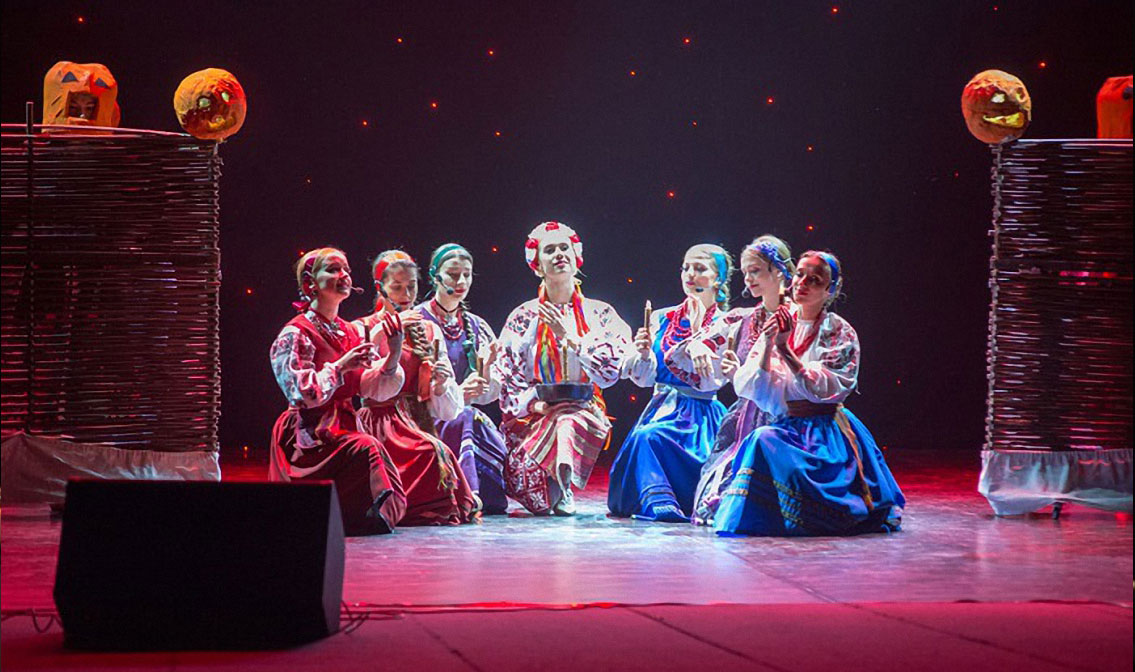 Этно-шоу «Four Seasons», МЦКИ, Киев Этно-шоу «Four Seasons», МЦКИ, Киев
