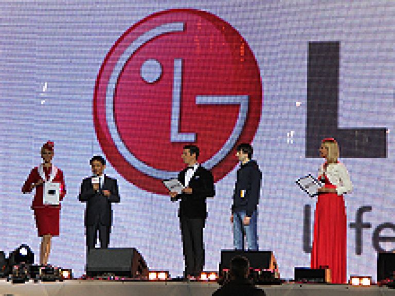 LG - DREAM SHOW, Майдан Незалежності, Київ.