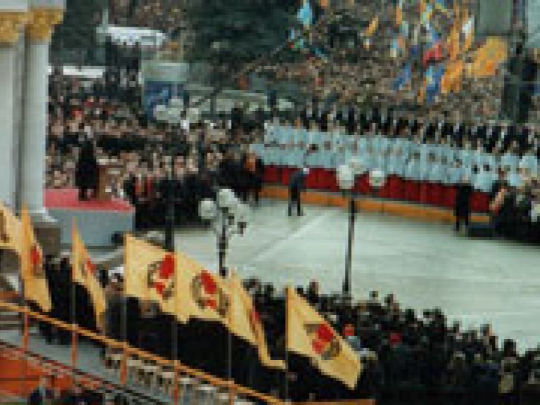 Техническое обеспечение торжественной части инаугурации президента Украины Виктора Ющенко на Майдане Незалежности.