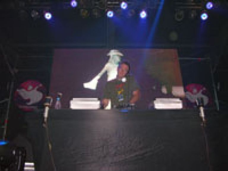 "Open Area" с участием лучших диджеев мира. 2005г.