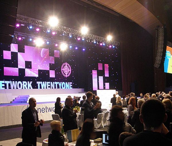 Уикенд семинар компании Network 21, Дворец Спорта, Киев